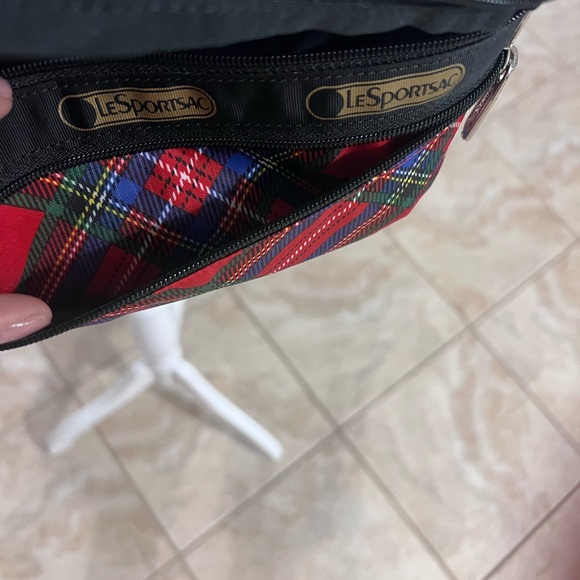 LeSportSac Classic plaid waist bag - Picture 8 of 13